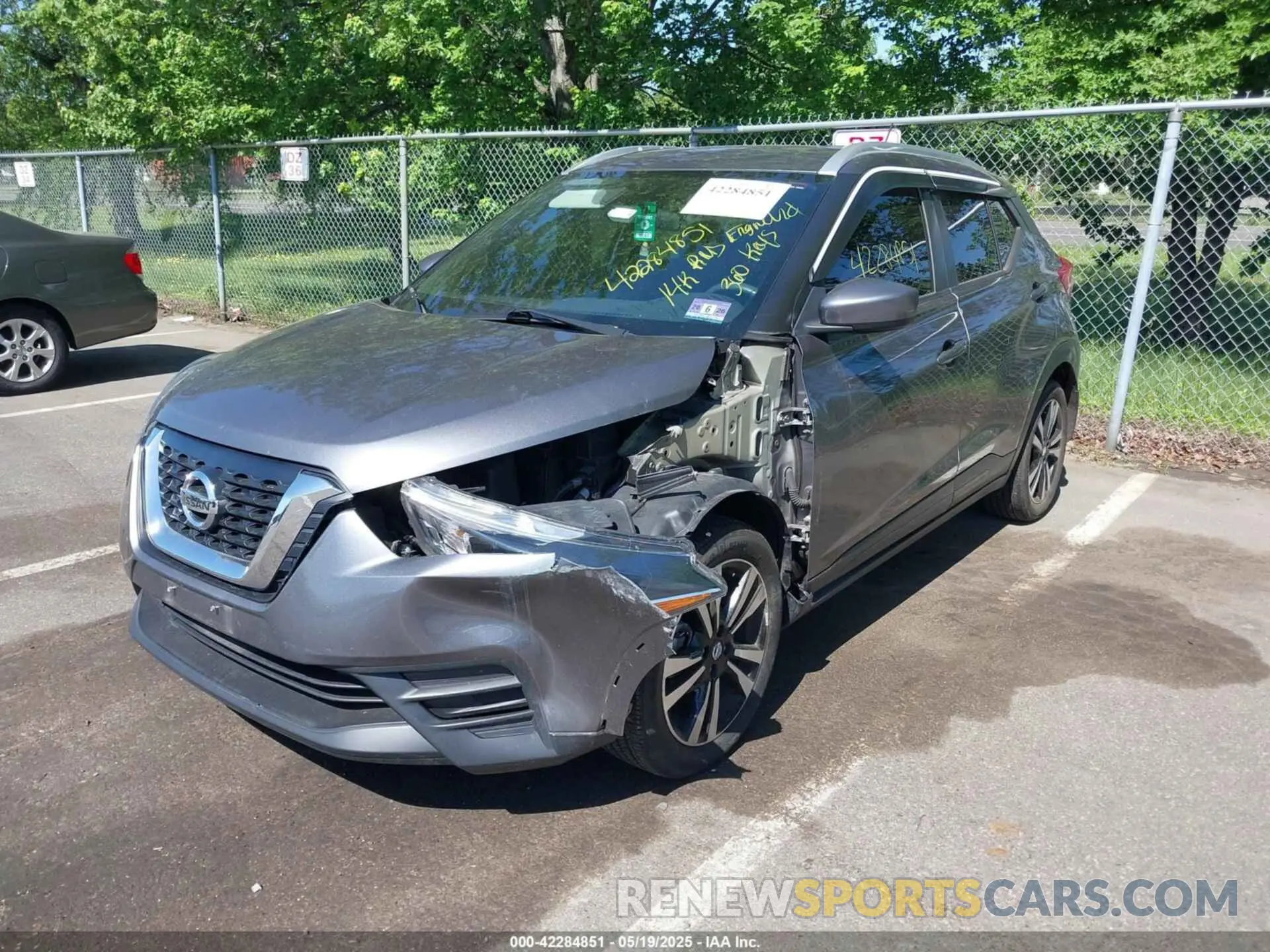 2 Photograph of a damaged car 3N1CP5CUXKL509462 NISSAN KICKS 2019