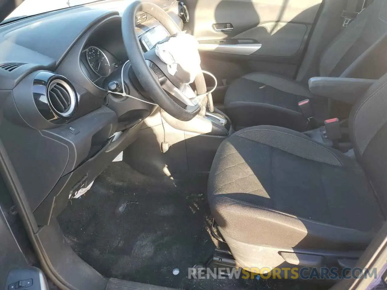 7 Photograph of a damaged car 3N1CP5CUXKL536838 NISSAN KICKS 2019