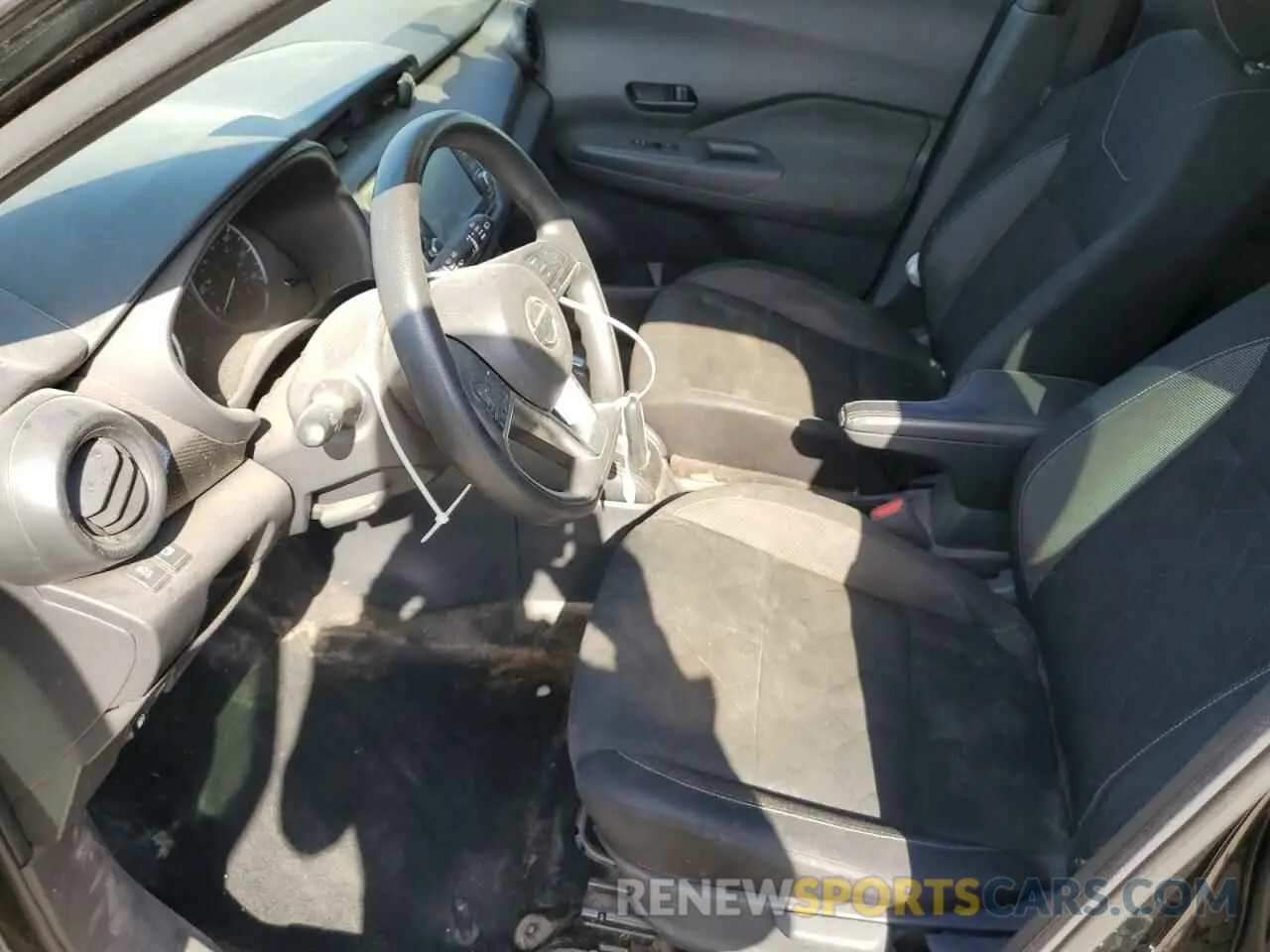 7 Photograph of a damaged car 3N1CP5CUXKL547273 NISSAN KICKS 2019