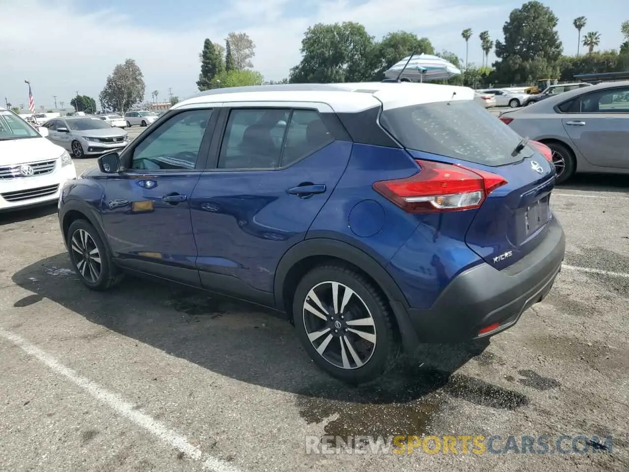 2 Photograph of a damaged car 3N1CP5CUXKL567989 NISSAN KICKS 2019
