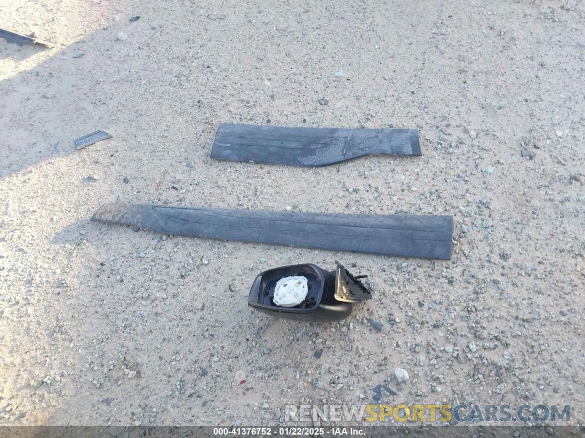 12 Photograph of a damaged car 3N1CP5BV0LL514410 NISSAN KICKS 2020