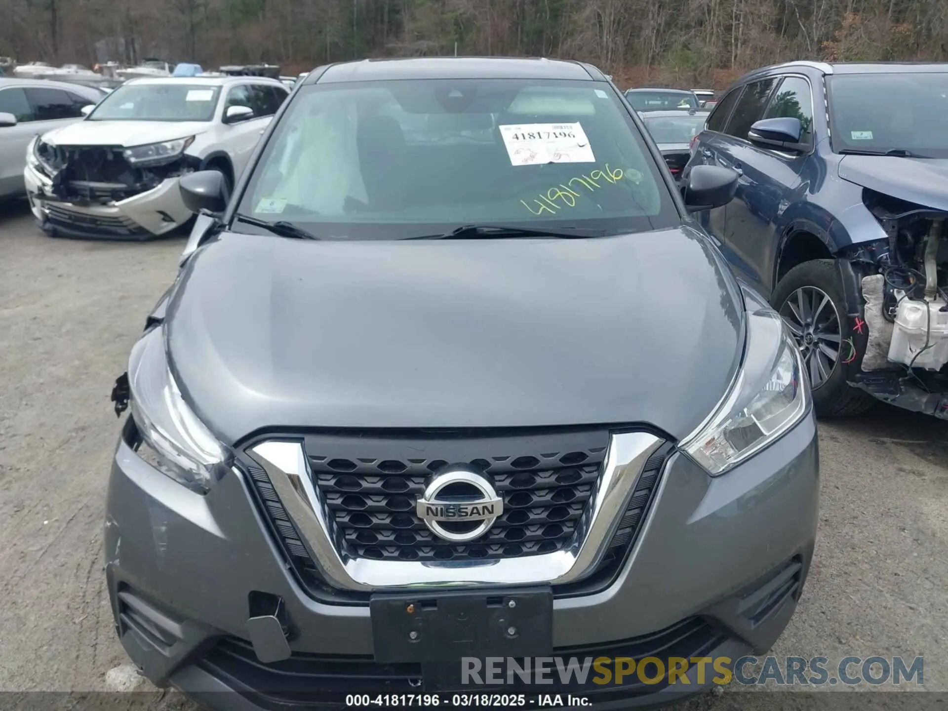 12 Photograph of a damaged car 3N1CP5BV0LL538707 NISSAN KICKS 2020