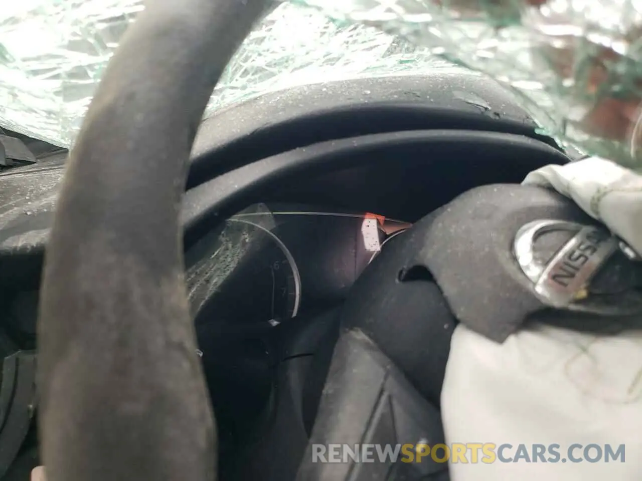 9 Photograph of a damaged car 3N1CP5BV0LL539632 NISSAN KICKS 2020