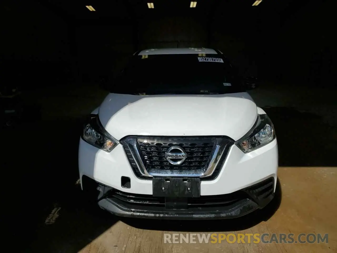 5 Photograph of a damaged car 3N1CP5BV0LL555751 NISSAN KICKS 2020