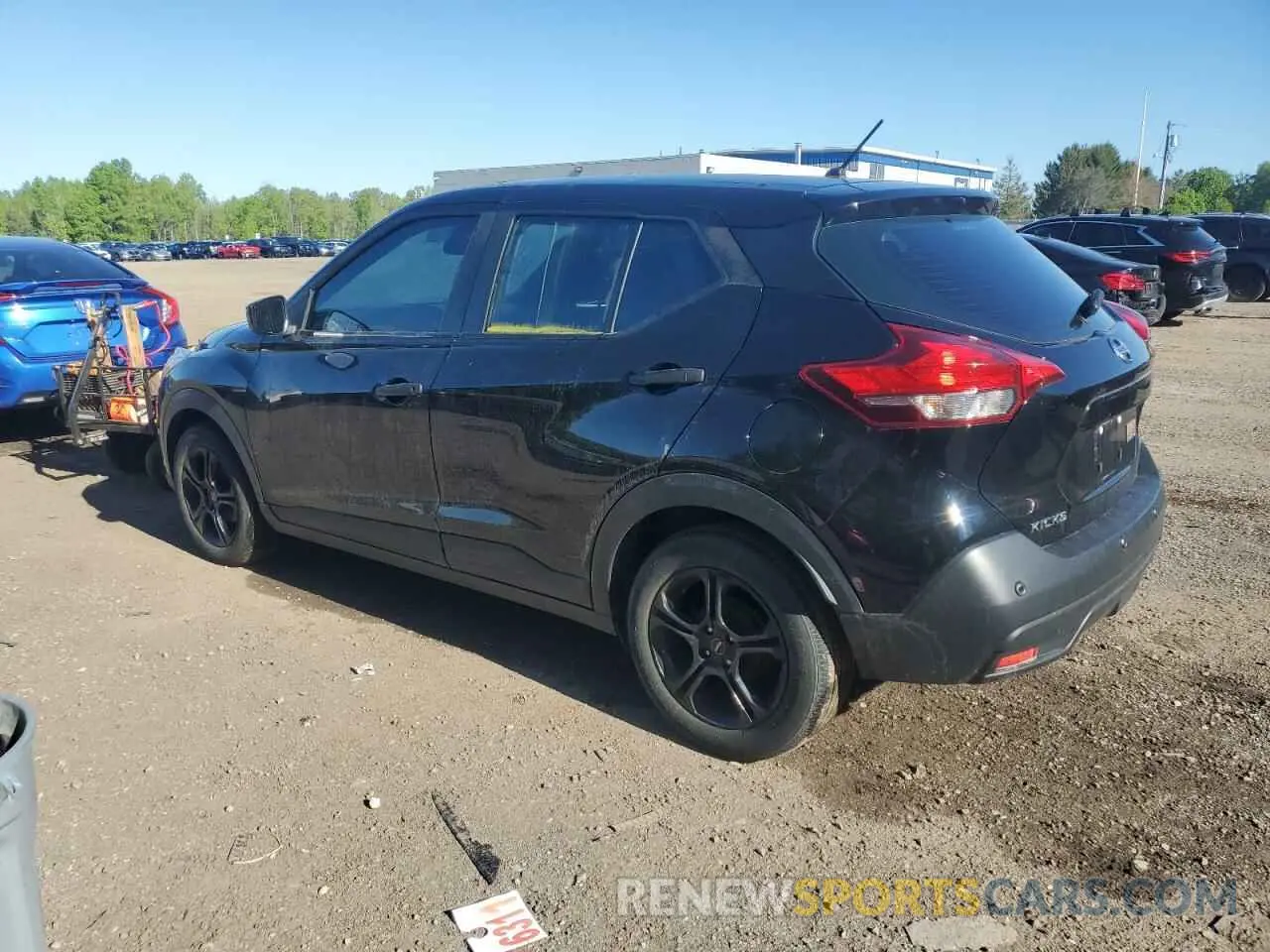 2 Photograph of a damaged car 3N1CP5BV0LL562313 NISSAN KICKS 2020