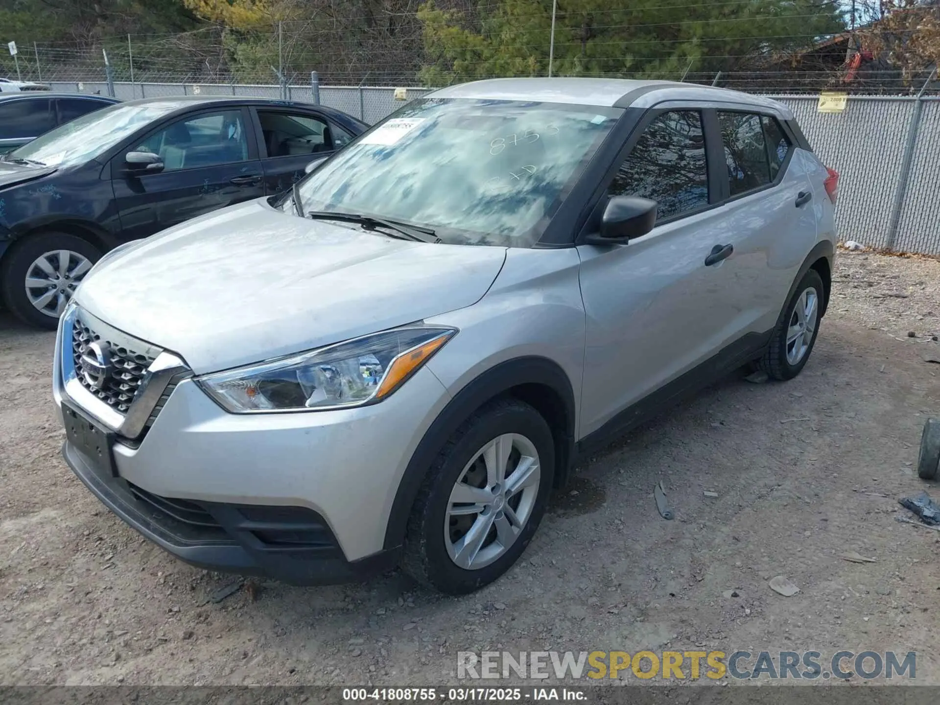 2 Photograph of a damaged car 3N1CP5BV0LL562392 NISSAN KICKS 2020