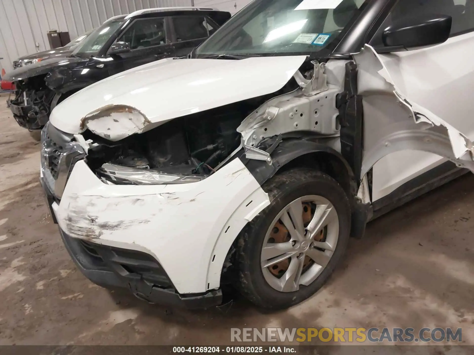 6 Photograph of a damaged car 3N1CP5BV0LL579340 NISSAN KICKS 2020