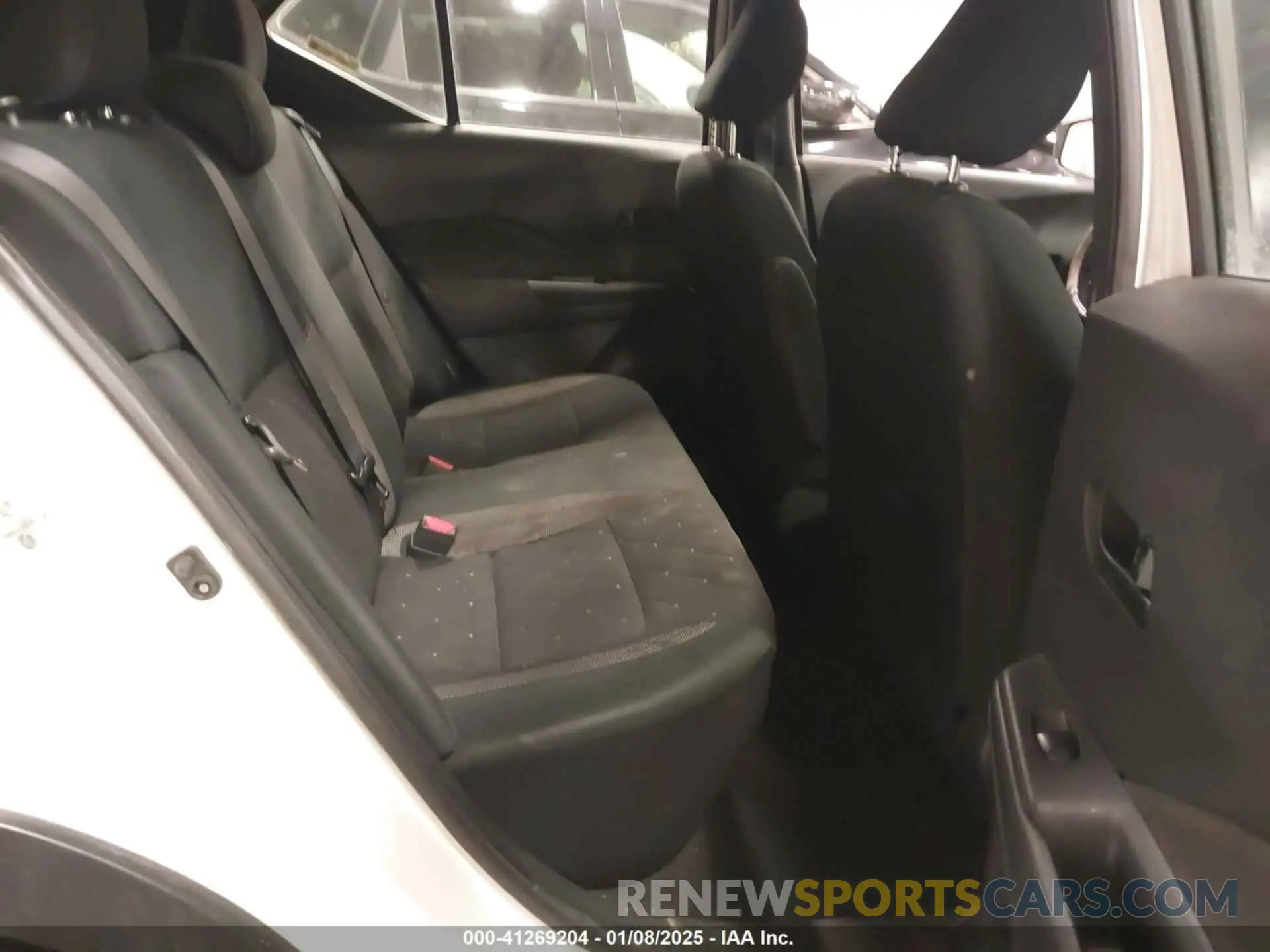 8 Photograph of a damaged car 3N1CP5BV0LL579340 NISSAN KICKS 2020