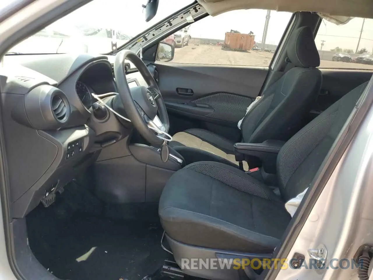 7 Photograph of a damaged car 3N1CP5BV1LL500029 NISSAN KICKS 2020