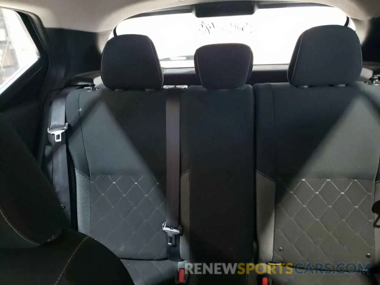 10 Photograph of a damaged car 3N1CP5BV1LL518434 NISSAN KICKS 2020