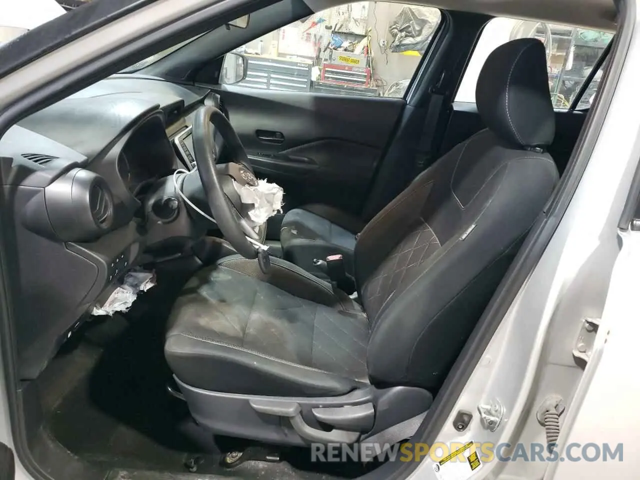7 Photograph of a damaged car 3N1CP5BV1LL518434 NISSAN KICKS 2020