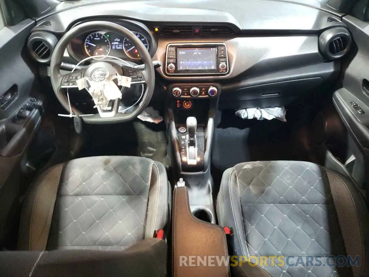 8 Photograph of a damaged car 3N1CP5BV1LL518434 NISSAN KICKS 2020