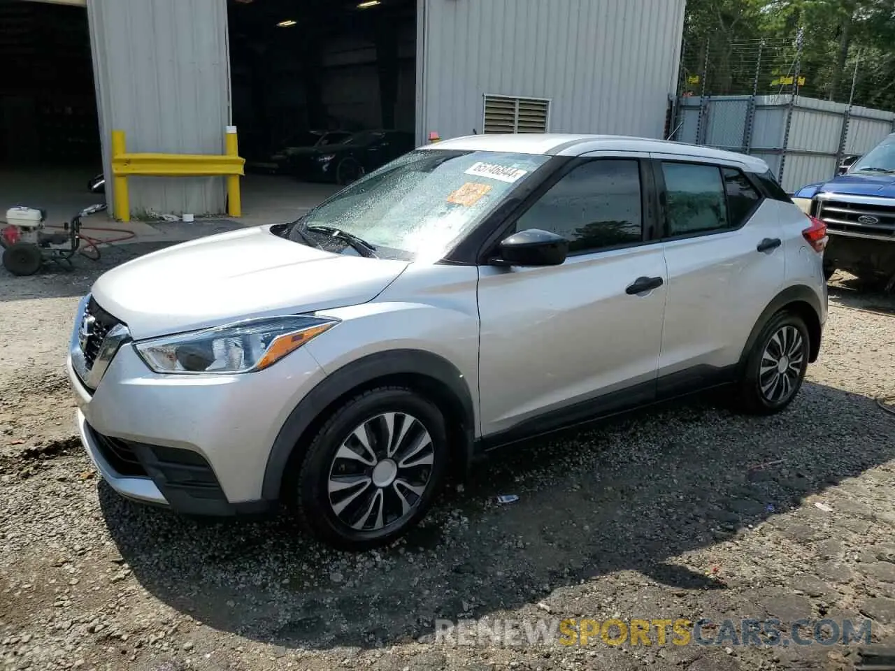 1 Photograph of a damaged car 3N1CP5BV1LL542782 NISSAN KICKS 2020