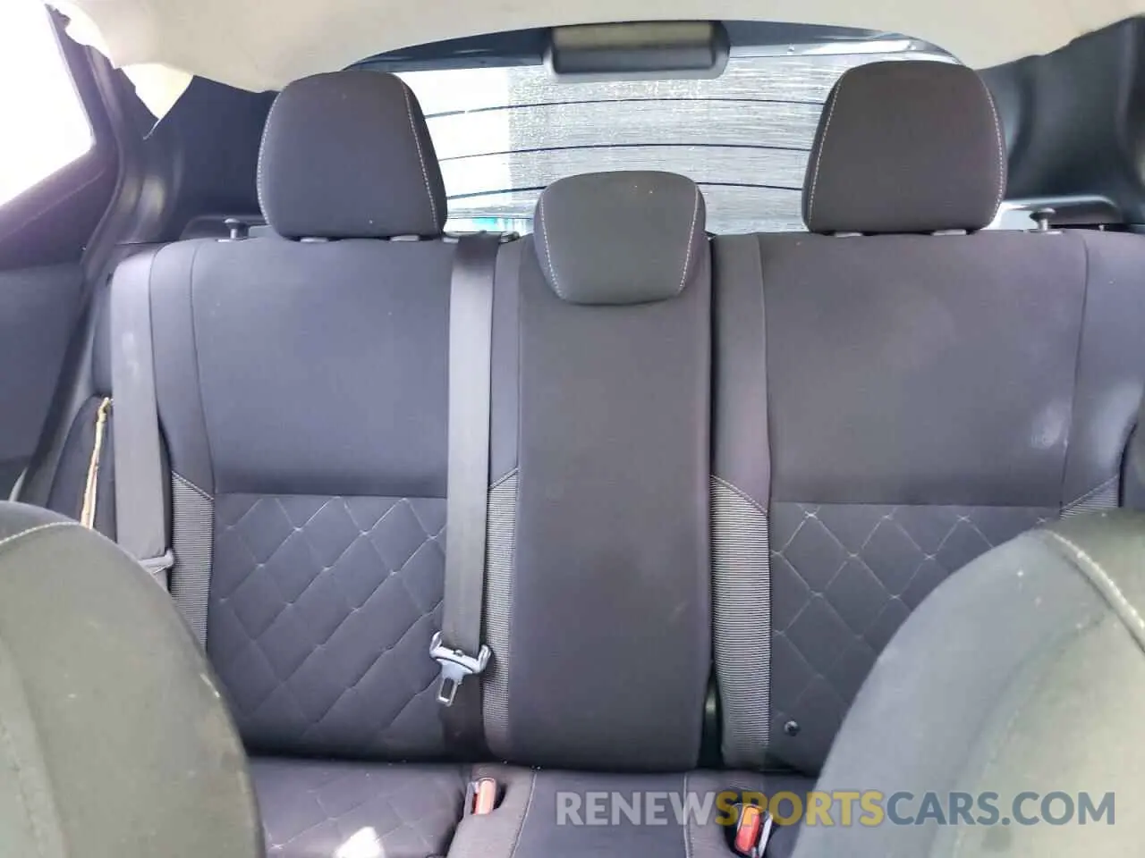 10 Photograph of a damaged car 3N1CP5BV1LL542992 NISSAN KICKS 2020
