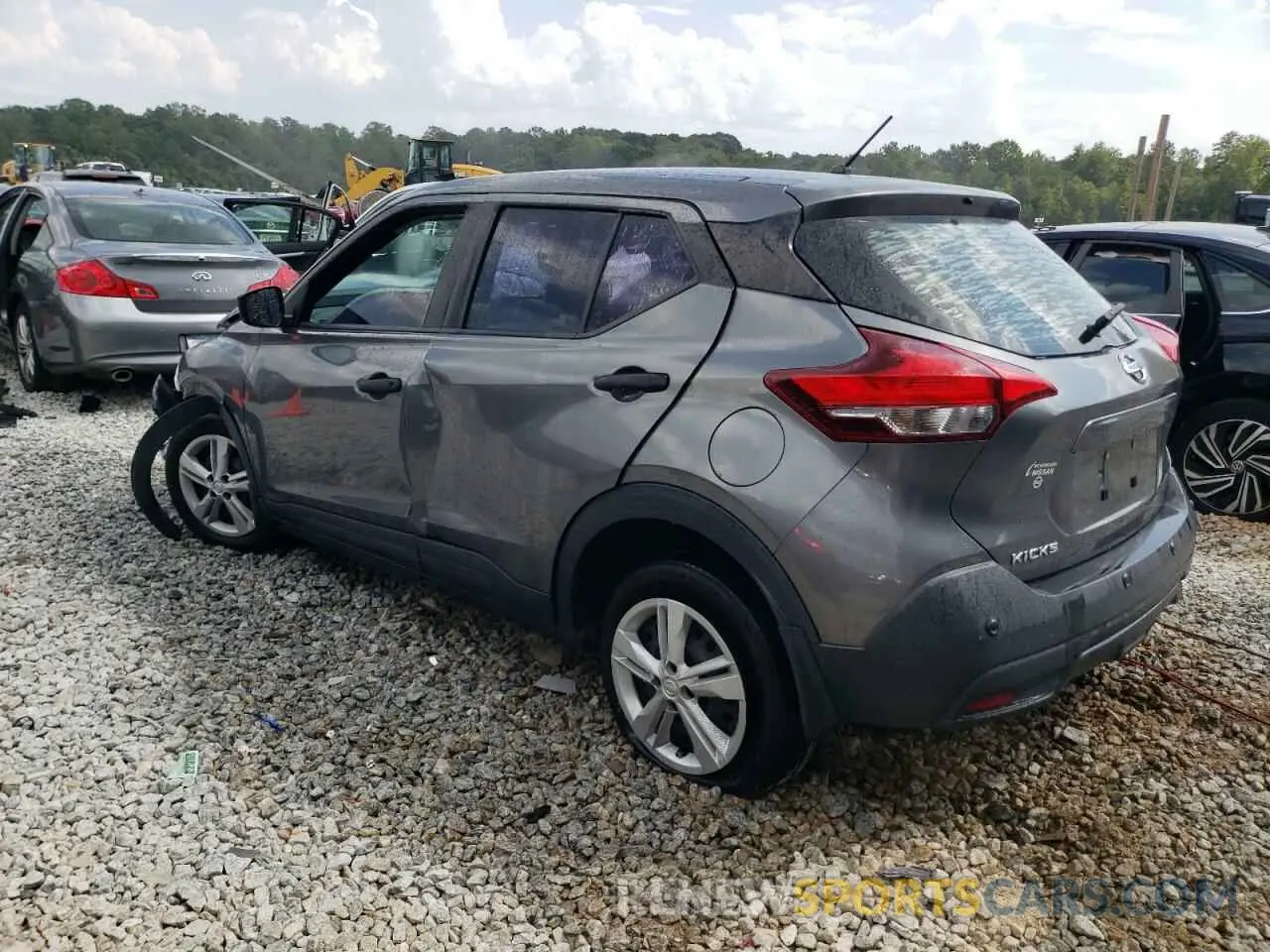 2 Photograph of a damaged car 3N1CP5BV1LL542992 NISSAN KICKS 2020