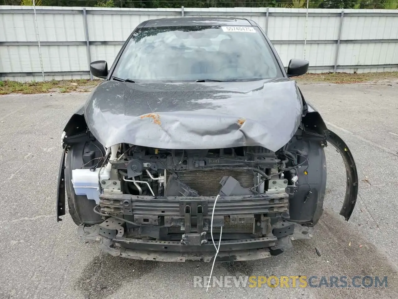 5 Photograph of a damaged car 3N1CP5BV1LL560358 NISSAN KICKS 2020