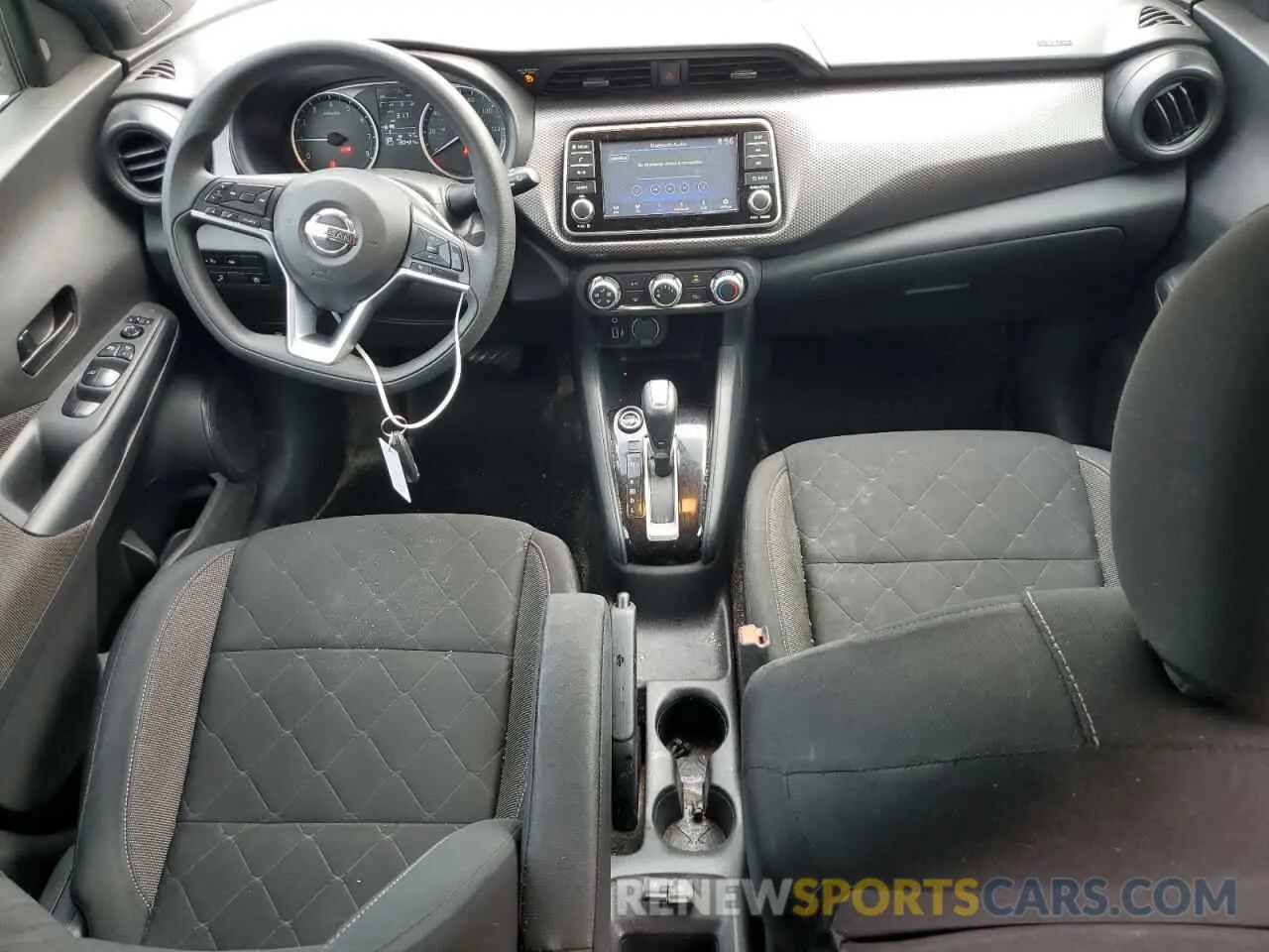 8 Photograph of a damaged car 3N1CP5BV1LL560358 NISSAN KICKS 2020