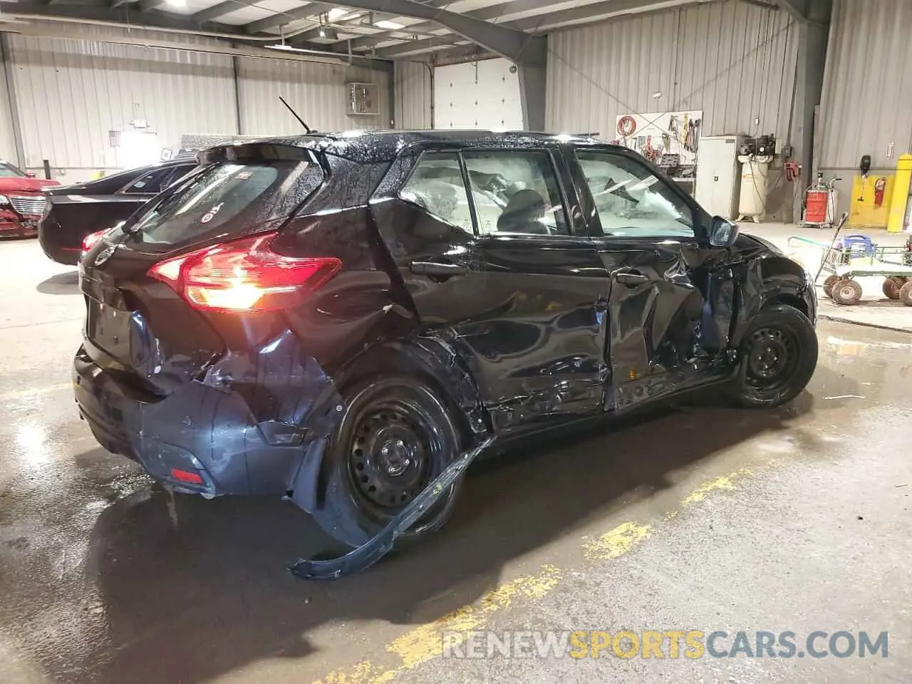 3 Photograph of a damaged car 3N1CP5BV1LL569089 NISSAN KICKS 2020