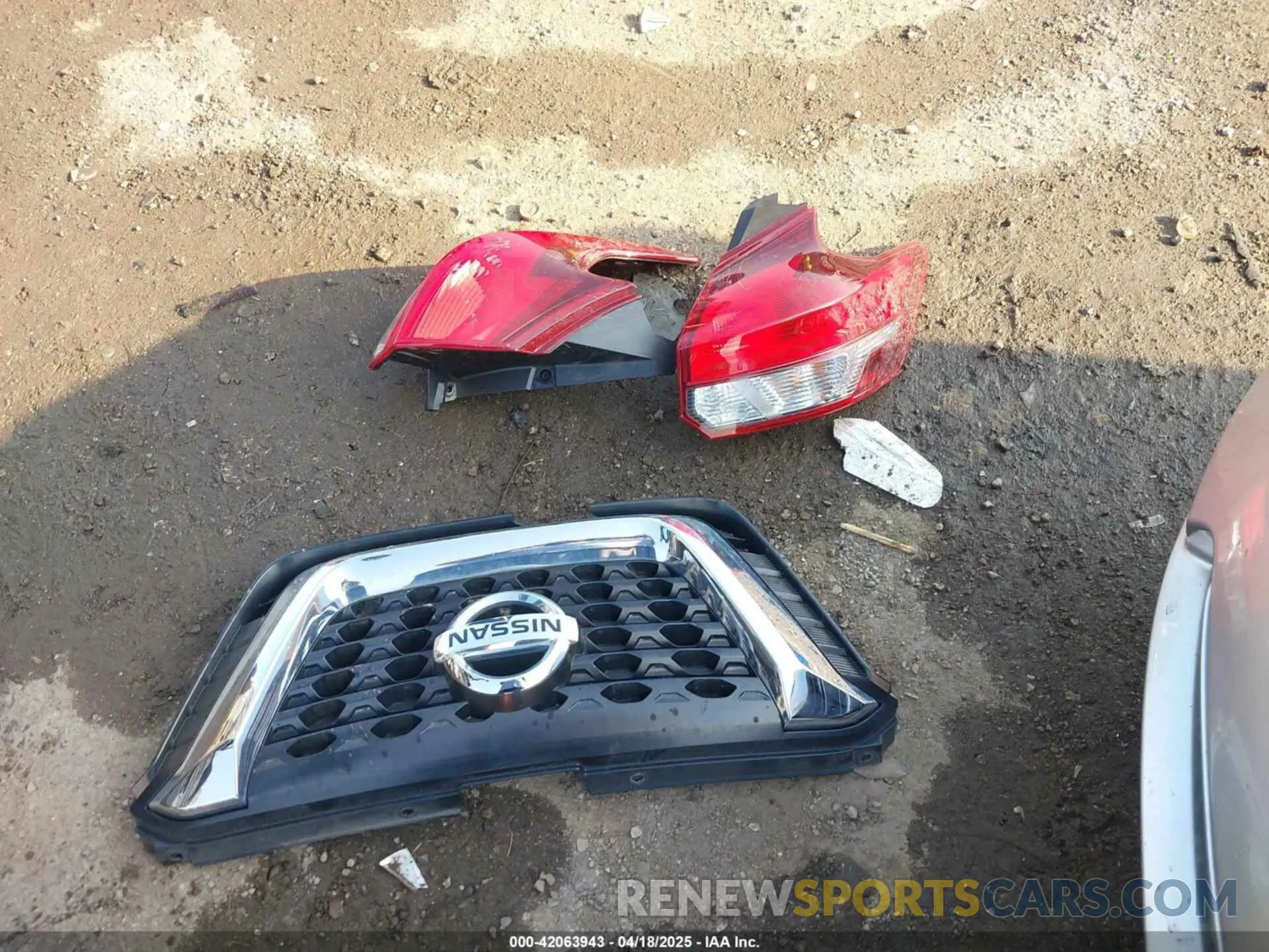 12 Photograph of a damaged car 3N1CP5BV1LL571697 NISSAN KICKS 2020