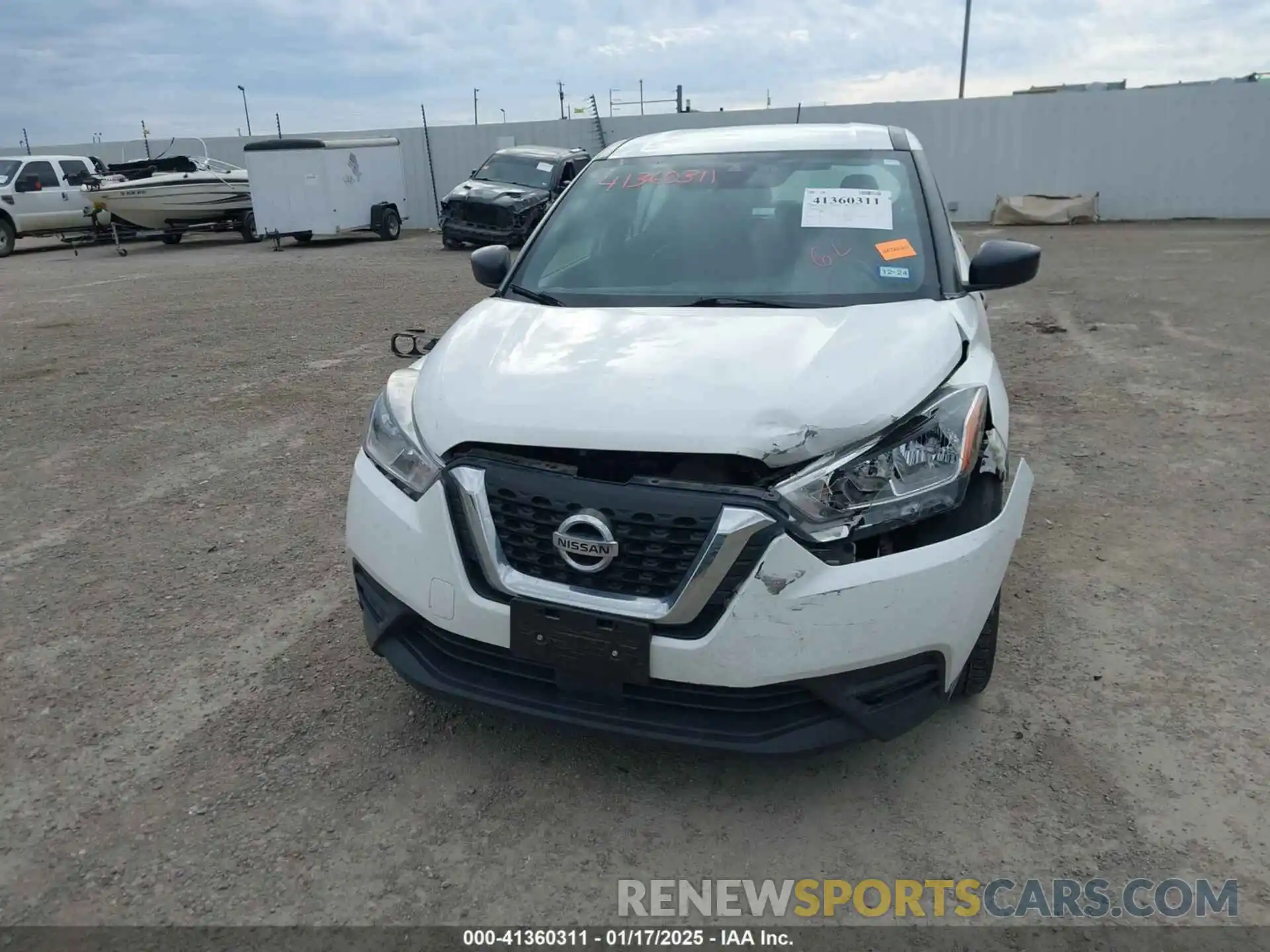 12 Photograph of a damaged car 3N1CP5BV2LL492717 NISSAN KICKS 2020