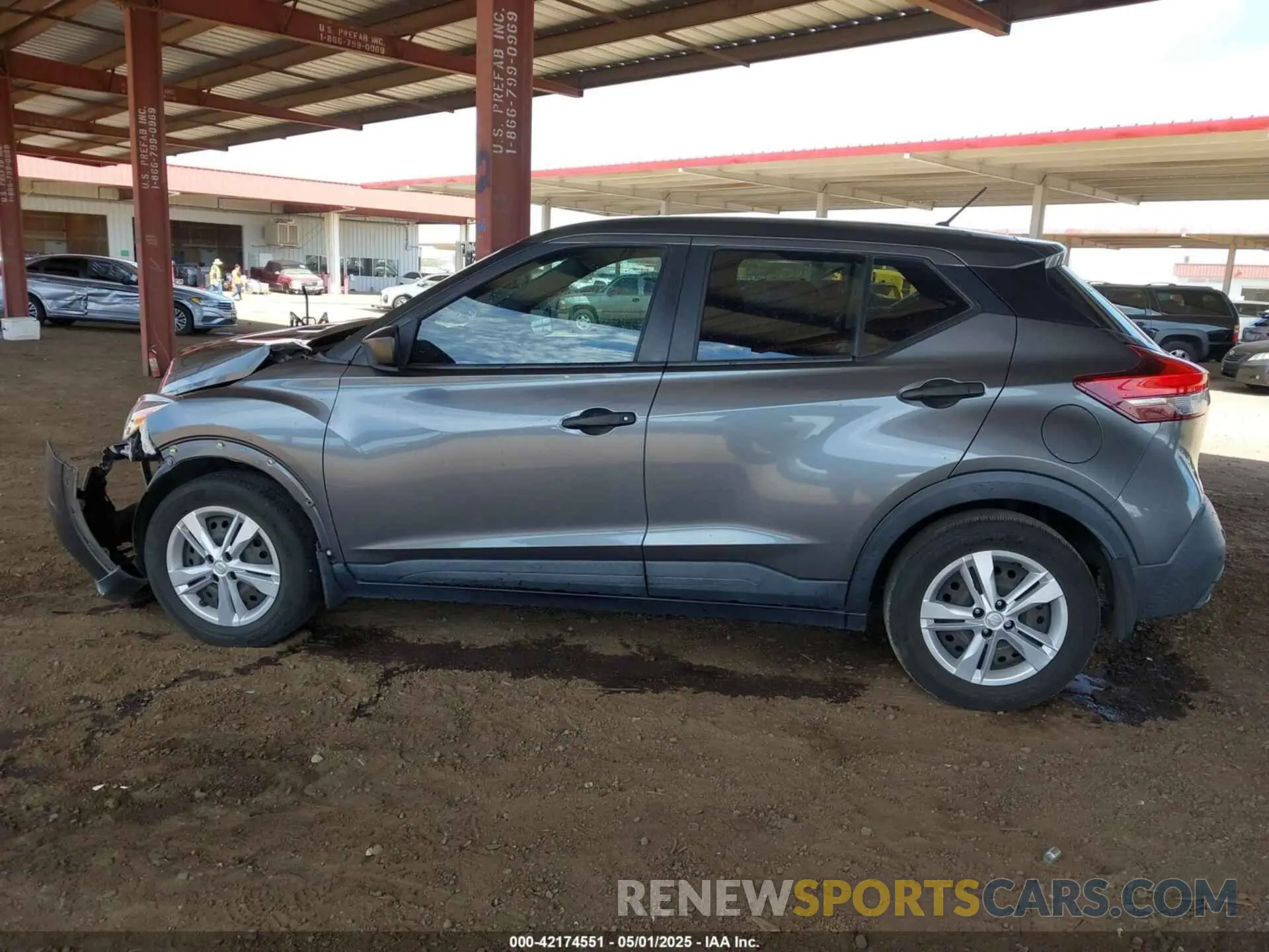 14 Photograph of a damaged car 3N1CP5BV2LL502730 NISSAN KICKS 2020