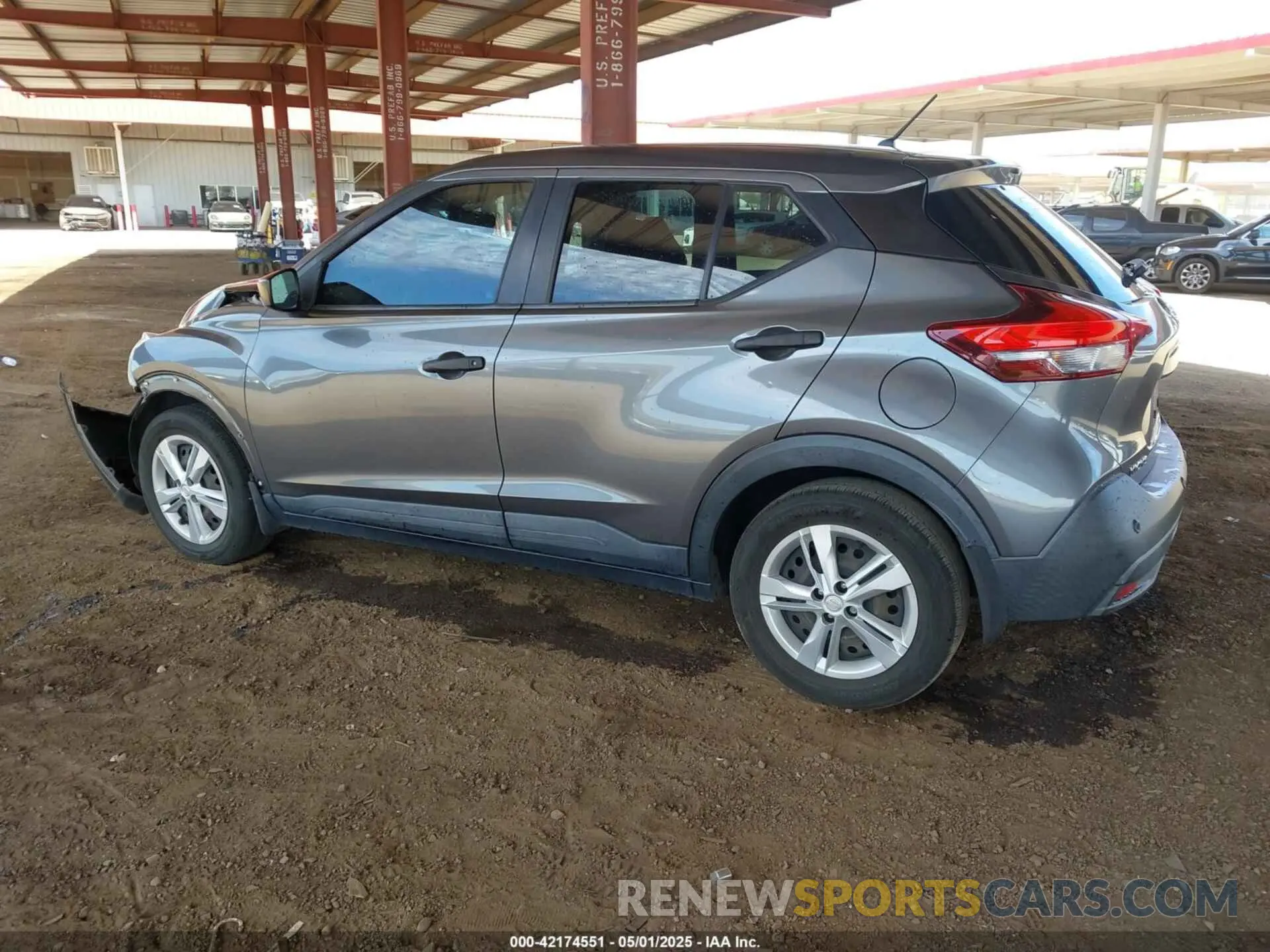 3 Photograph of a damaged car 3N1CP5BV2LL502730 NISSAN KICKS 2020