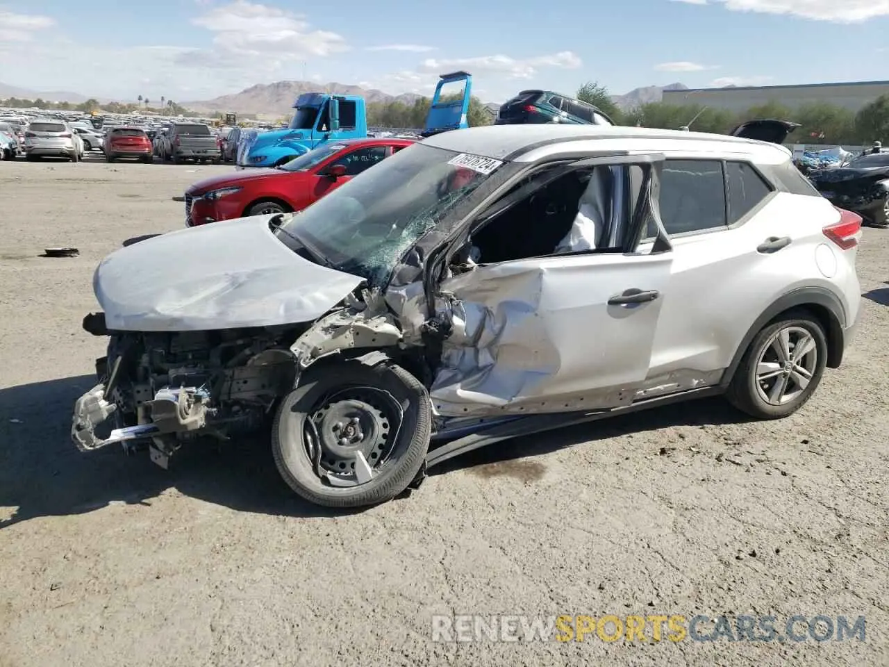 1 Photograph of a damaged car 3N1CP5BV2LL518247 NISSAN KICKS 2020