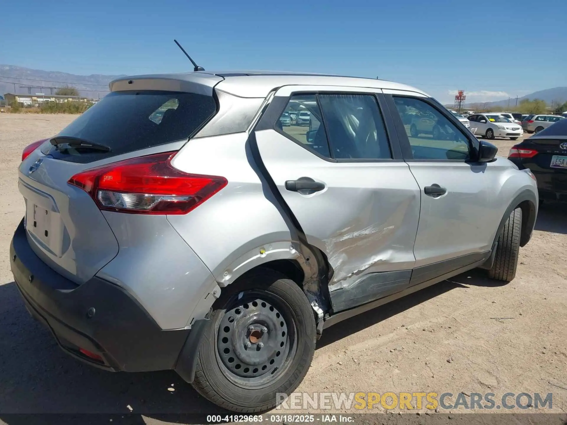 6 Photograph of a damaged car 3N1CP5BV2LL524100 NISSAN KICKS 2020