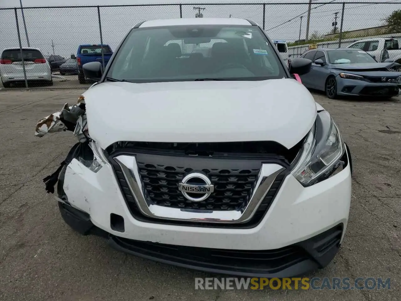 5 Photograph of a damaged car 3N1CP5BV2LL538188 NISSAN KICKS 2020