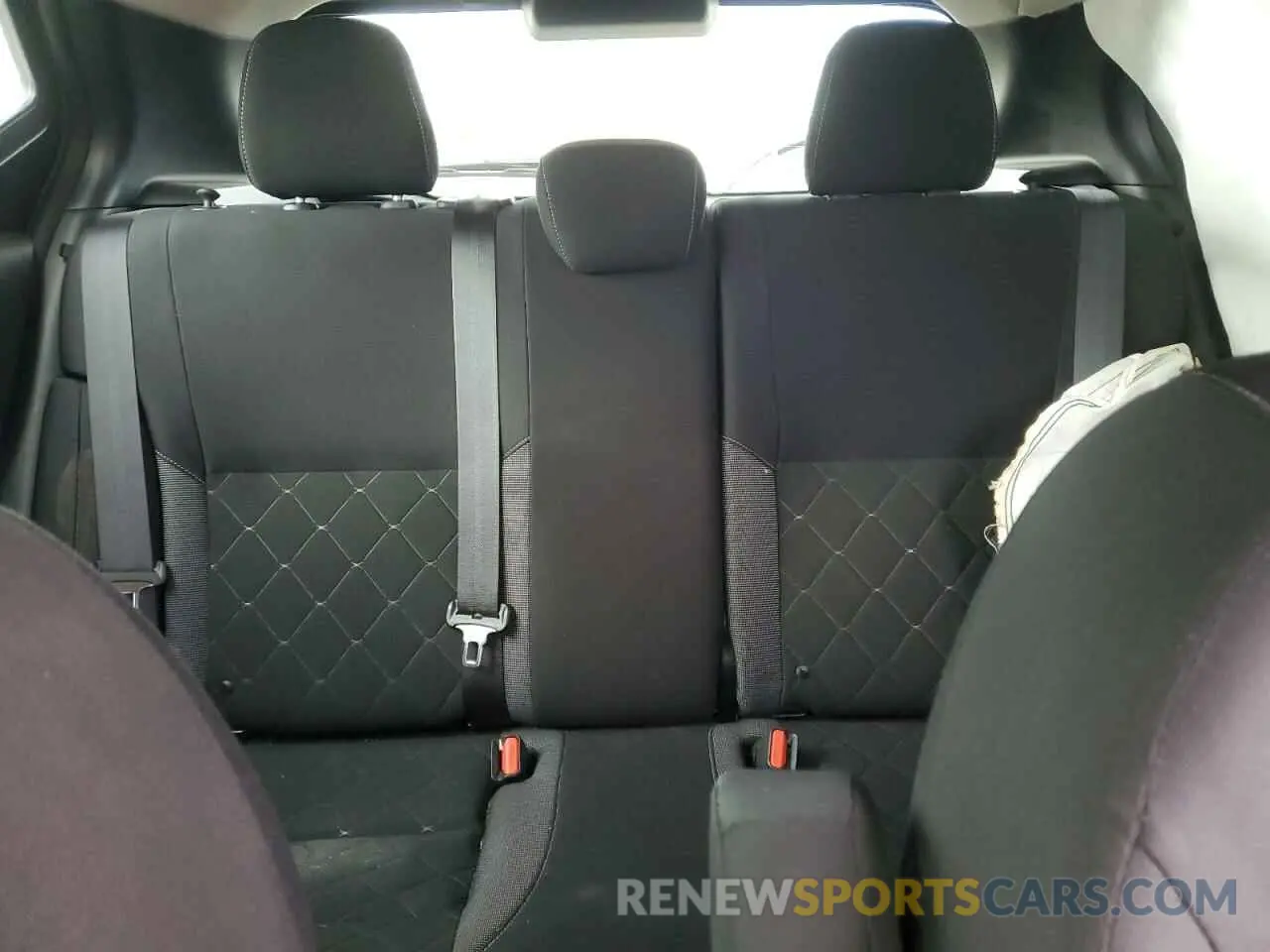 10 Photograph of a damaged car 3N1CP5BV2LL575371 NISSAN KICKS 2020