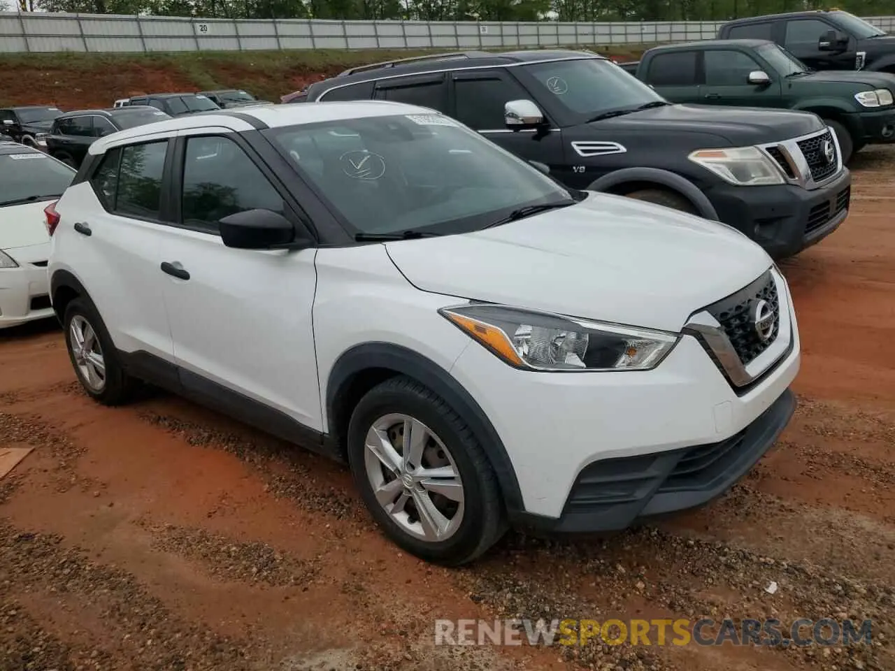 4 Photograph of a damaged car 3N1CP5BV3LL492211 NISSAN KICKS 2020