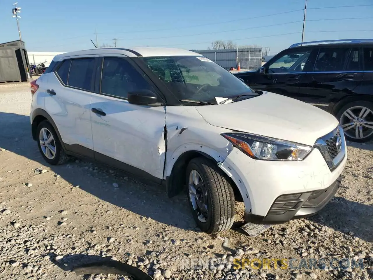 4 Photograph of a damaged car 3N1CP5BV3LL504308 NISSAN KICKS 2020