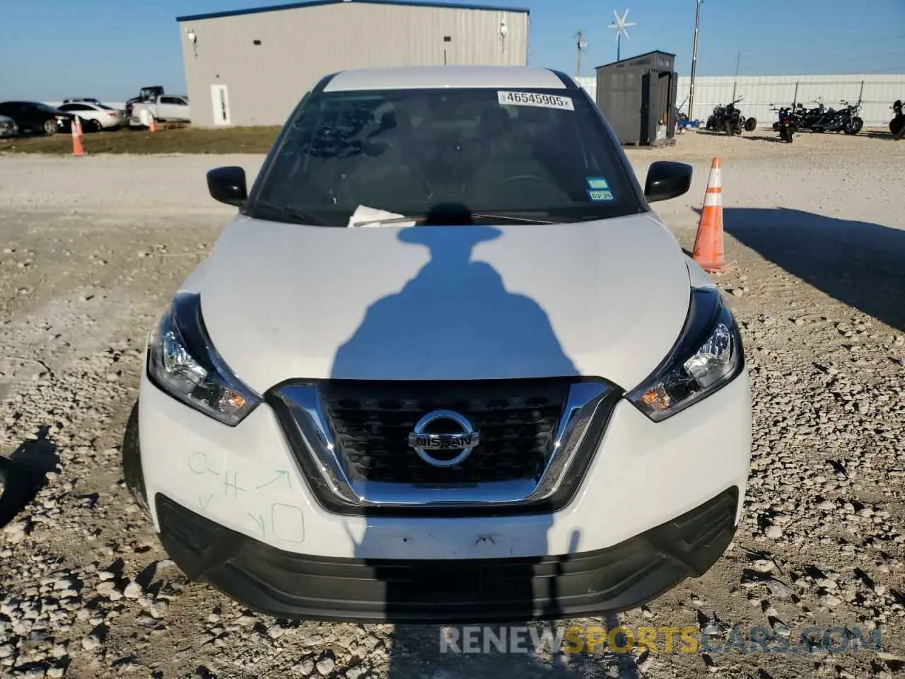 5 Photograph of a damaged car 3N1CP5BV3LL504308 NISSAN KICKS 2020