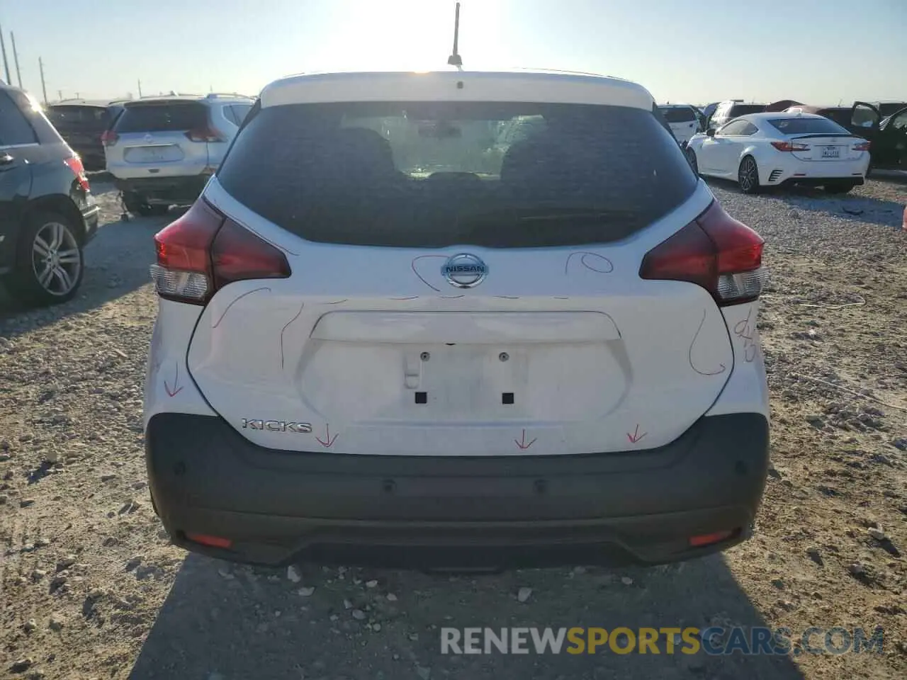6 Photograph of a damaged car 3N1CP5BV3LL504308 NISSAN KICKS 2020