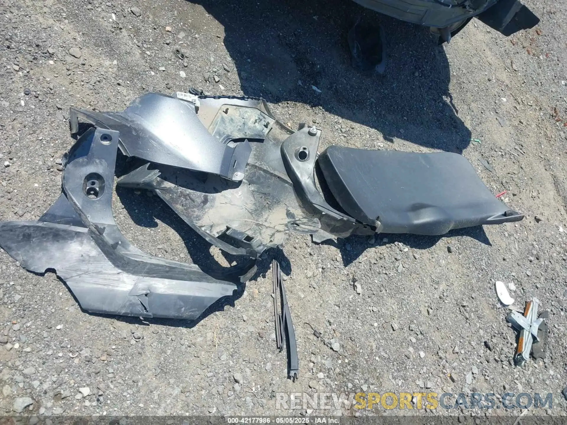 12 Photograph of a damaged car 3N1CP5BV3LL512442 NISSAN KICKS 2020