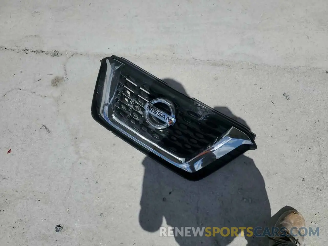 13 Photograph of a damaged car 3N1CP5BV3LL546154 NISSAN KICKS 2020