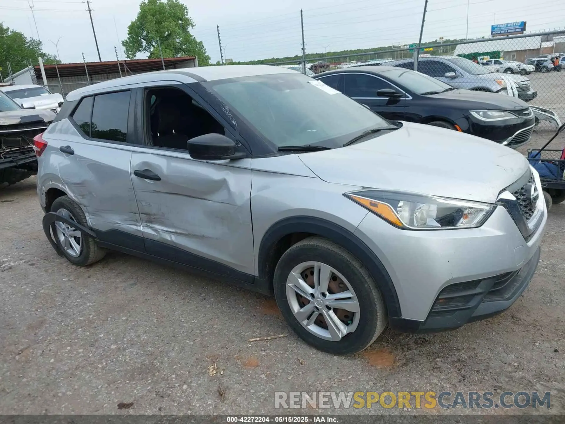 1 Photograph of a damaged car 3N1CP5BV4LL479001 NISSAN KICKS 2020
