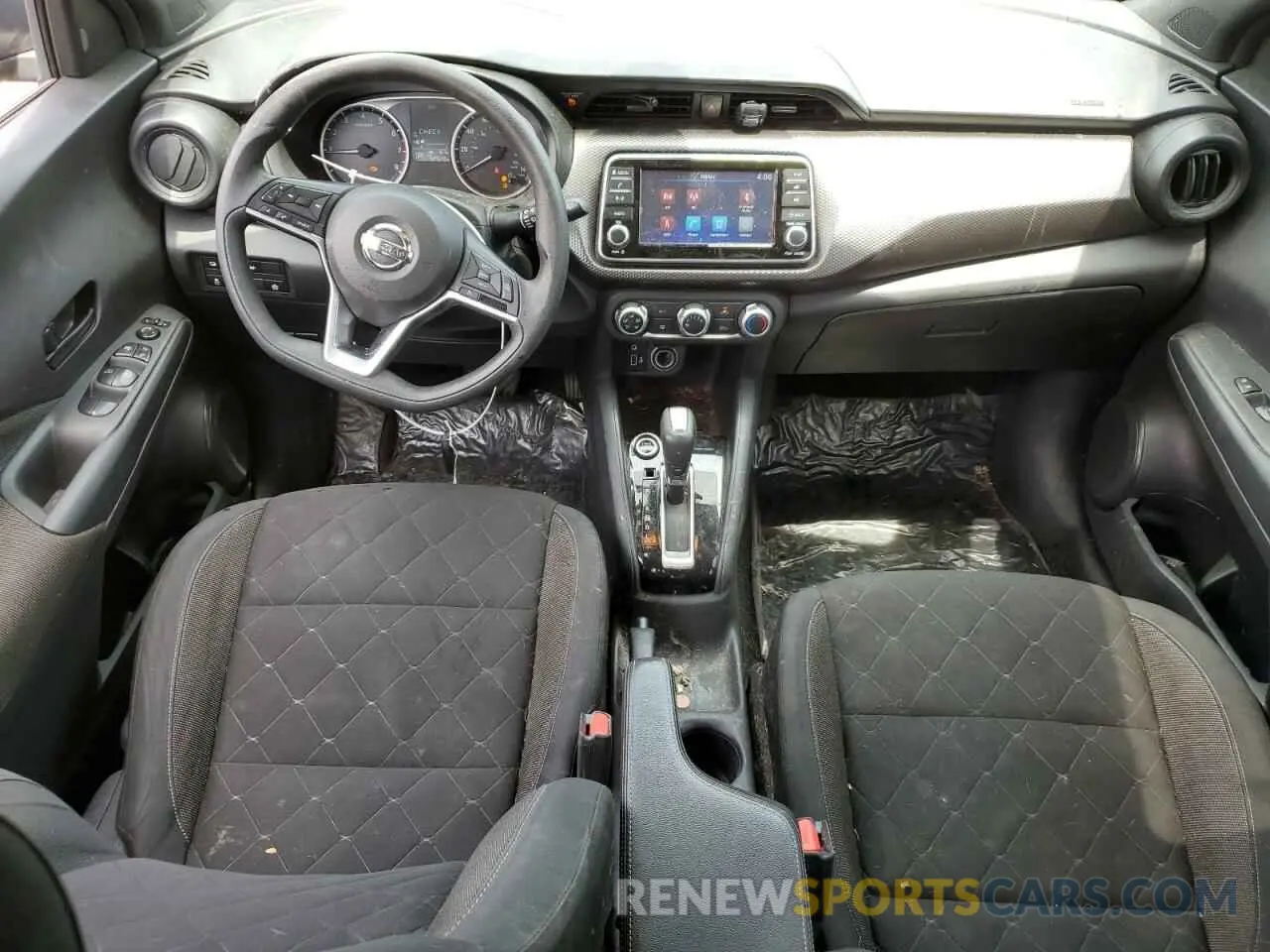 8 Photograph of a damaged car 3N1CP5BV4LL481864 NISSAN KICKS 2020