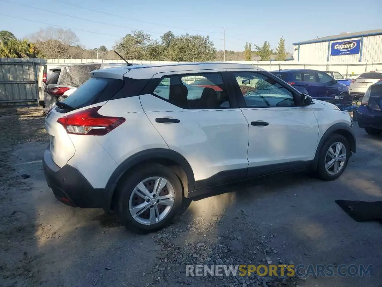 3 Photograph of a damaged car 3N1CP5BV4LL492489 NISSAN KICKS 2020