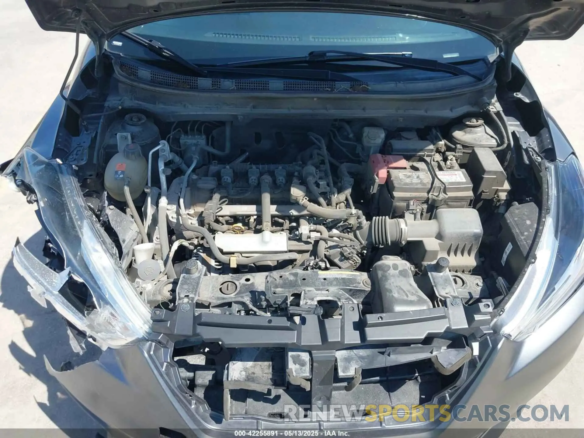 10 Photograph of a damaged car 3N1CP5BV4LL512403 NISSAN KICKS 2020