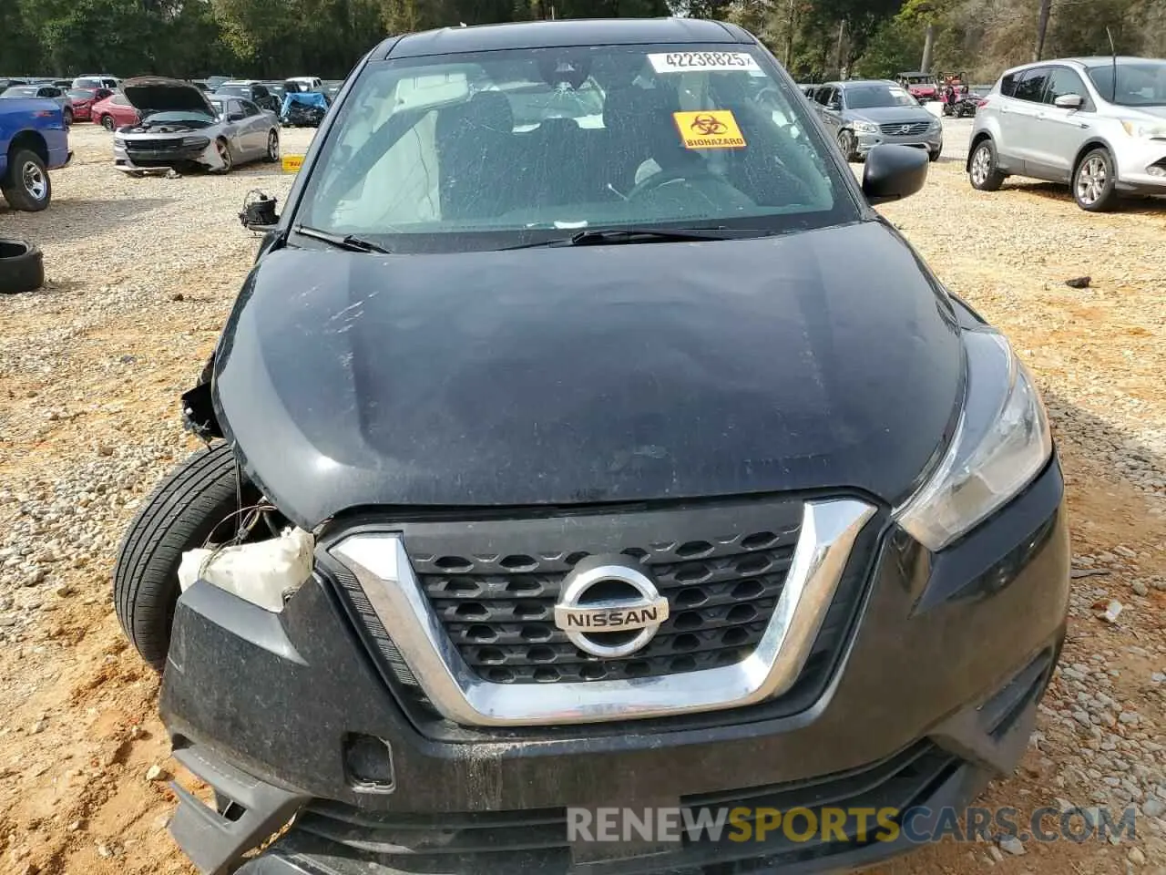 5 Photograph of a damaged car 3N1CP5BV4LL525233 NISSAN KICKS 2020