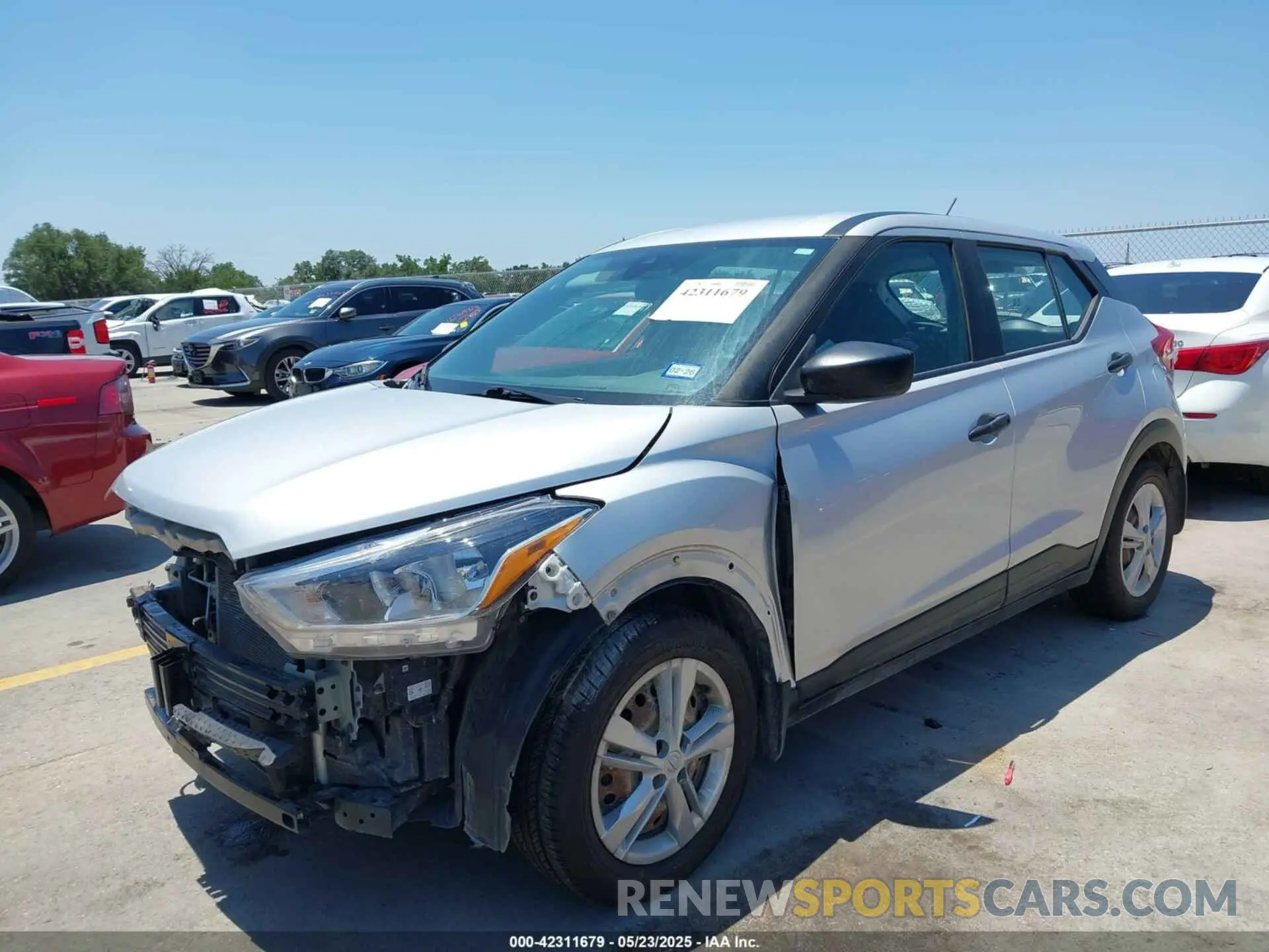 2 Photograph of a damaged car 3N1CP5BV4LL546499 NISSAN KICKS 2020