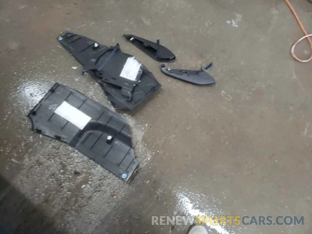 13 Photograph of a damaged car 3N1CP5BV5LL486264 NISSAN KICKS 2020