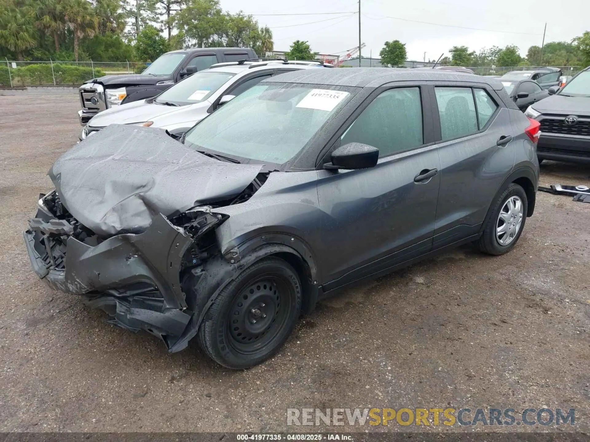 2 Photograph of a damaged car 3N1CP5BV5LL495563 NISSAN KICKS 2020