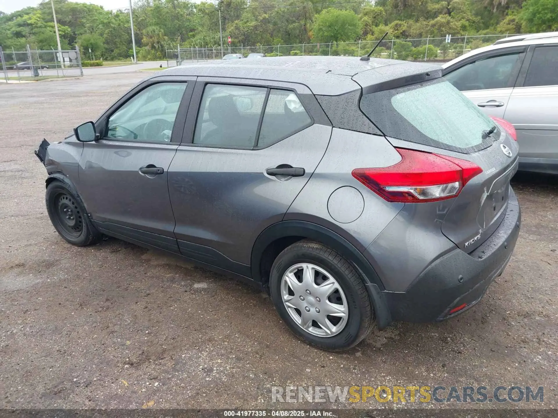 3 Photograph of a damaged car 3N1CP5BV5LL495563 NISSAN KICKS 2020