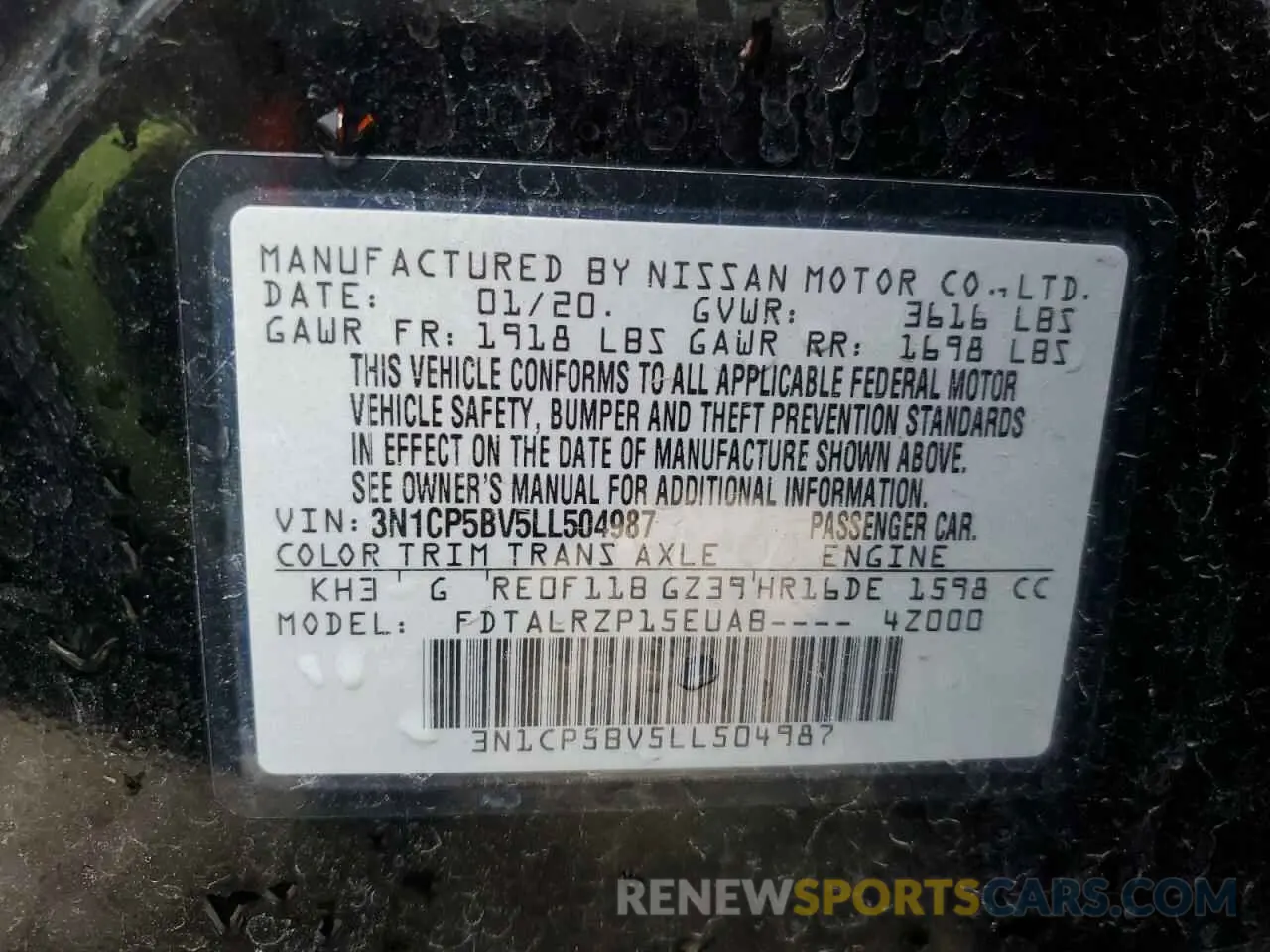 12 Photograph of a damaged car 3N1CP5BV5LL504987 NISSAN KICKS 2020