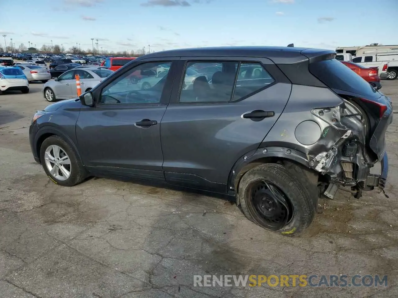 2 Photograph of a damaged car 3N1CP5BV5LL547953 NISSAN KICKS 2020