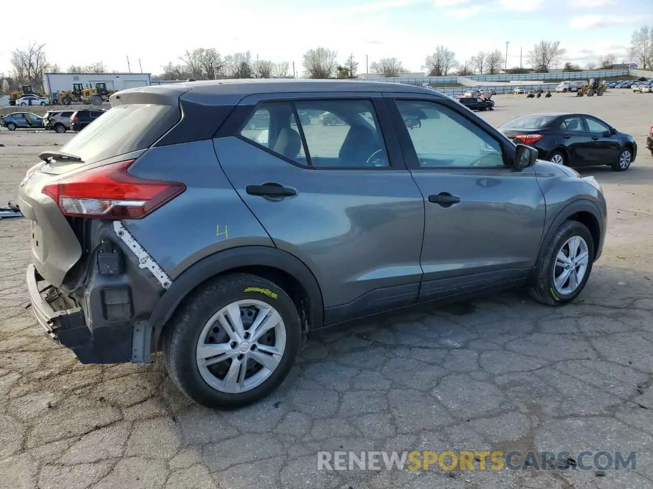 3 Photograph of a damaged car 3N1CP5BV5LL547953 NISSAN KICKS 2020