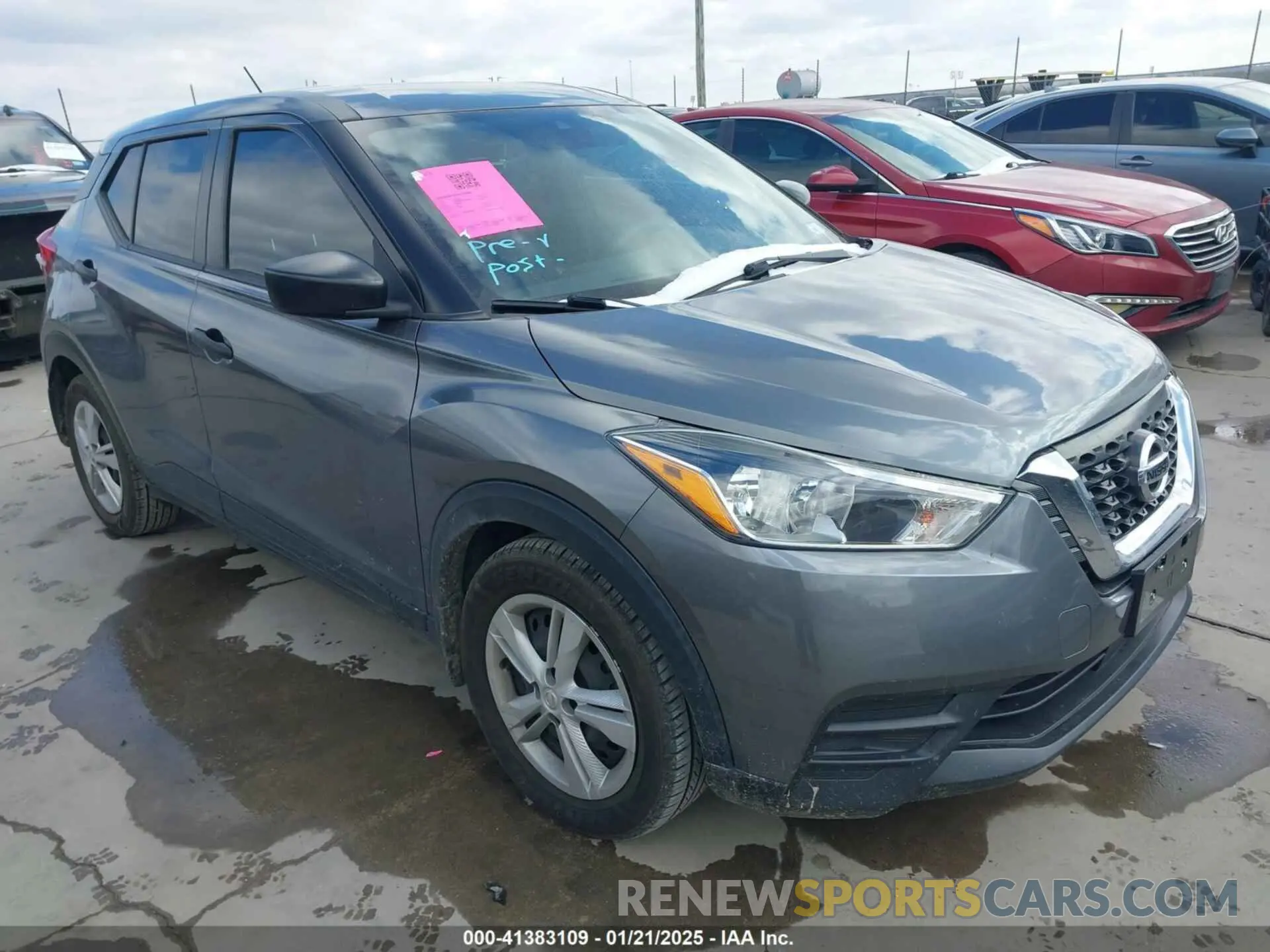 1 Photograph of a damaged car 3N1CP5BV6LL573834 NISSAN KICKS 2020
