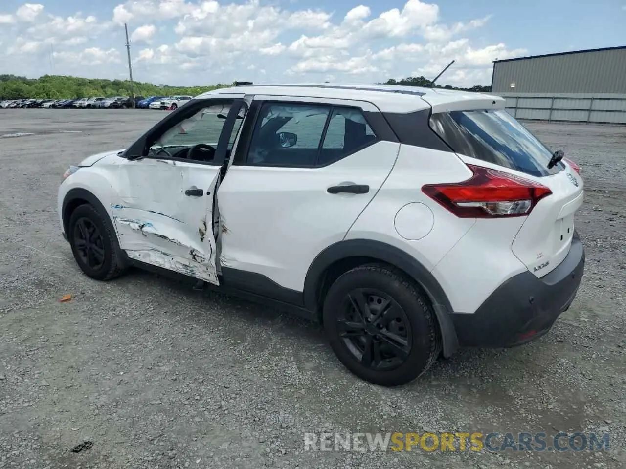 2 Photograph of a damaged car 3N1CP5BV7LL523086 NISSAN KICKS 2020